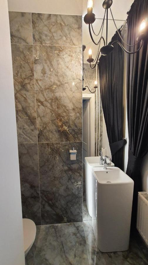 Vila Dom Nasutow Niemce Exteriér fotografie